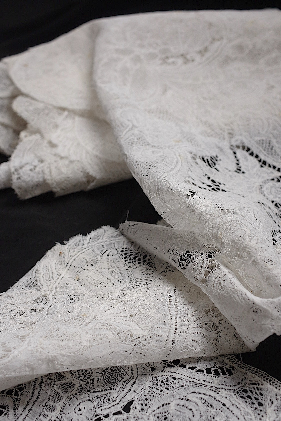 アンティークレース　dentelle antique　デュシェス　360cm .FR a l'epoque