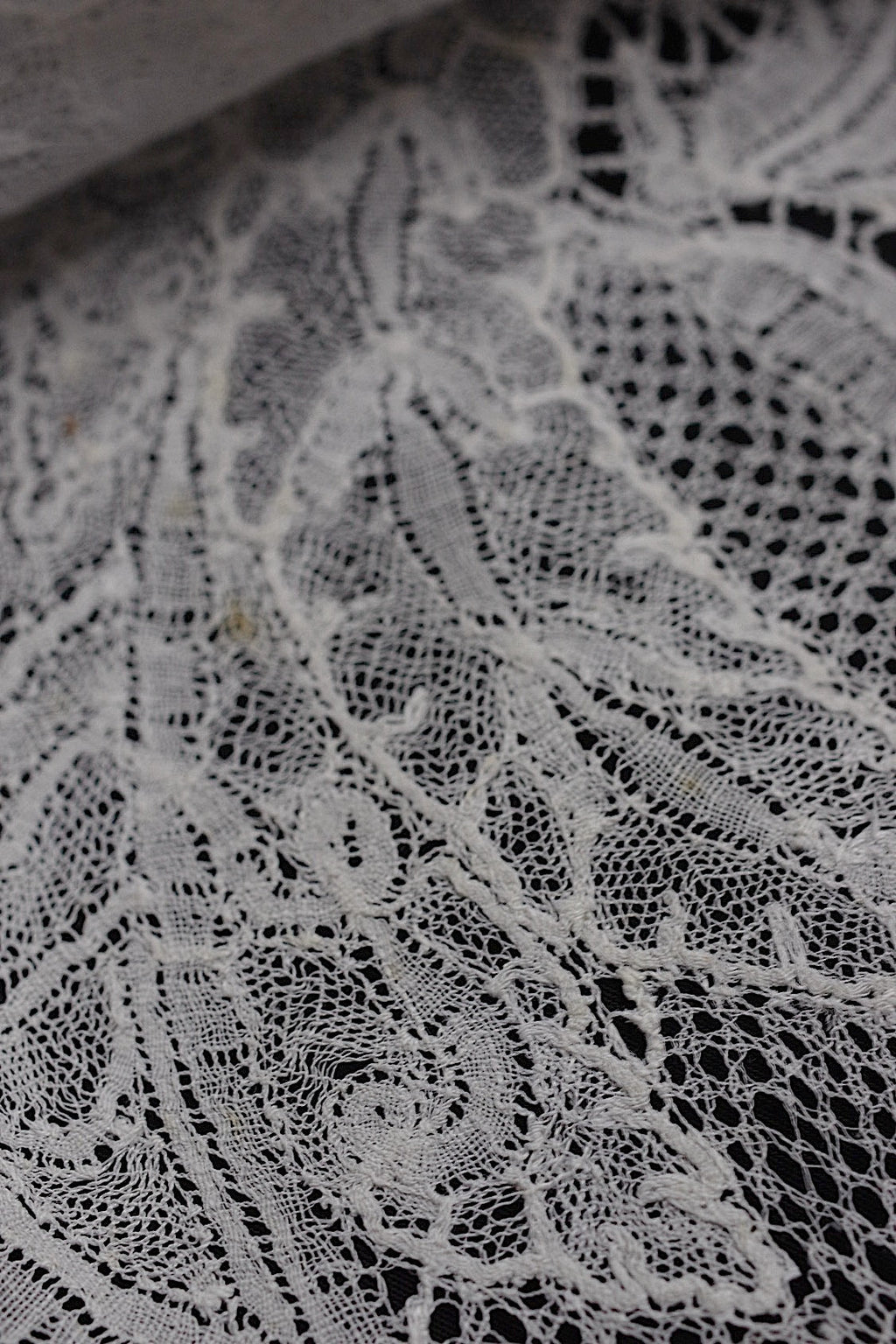 アンティークレース　dentelle antique　デュシェス　360cm .FR a l'epoque