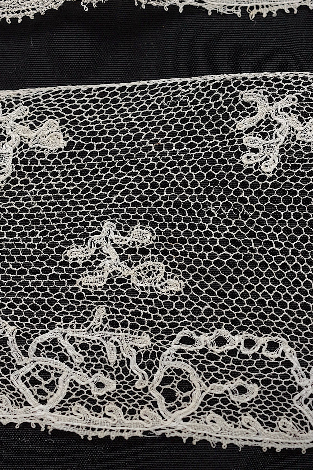 アンティークレース　dentelle antique　３種 .FR a l'epoque