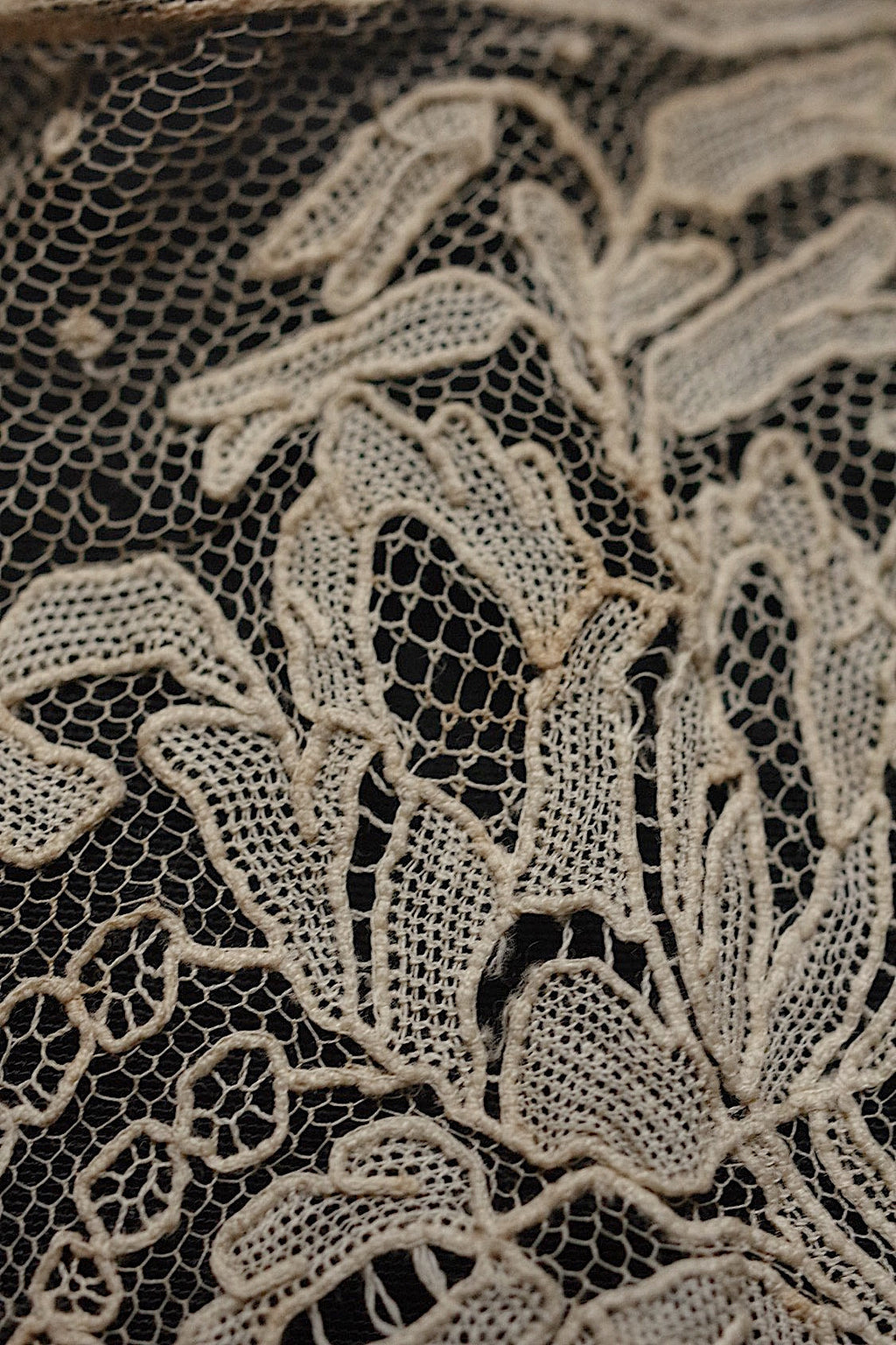 アンティークレース　dentelle antique　襟 .FR a l'epoque