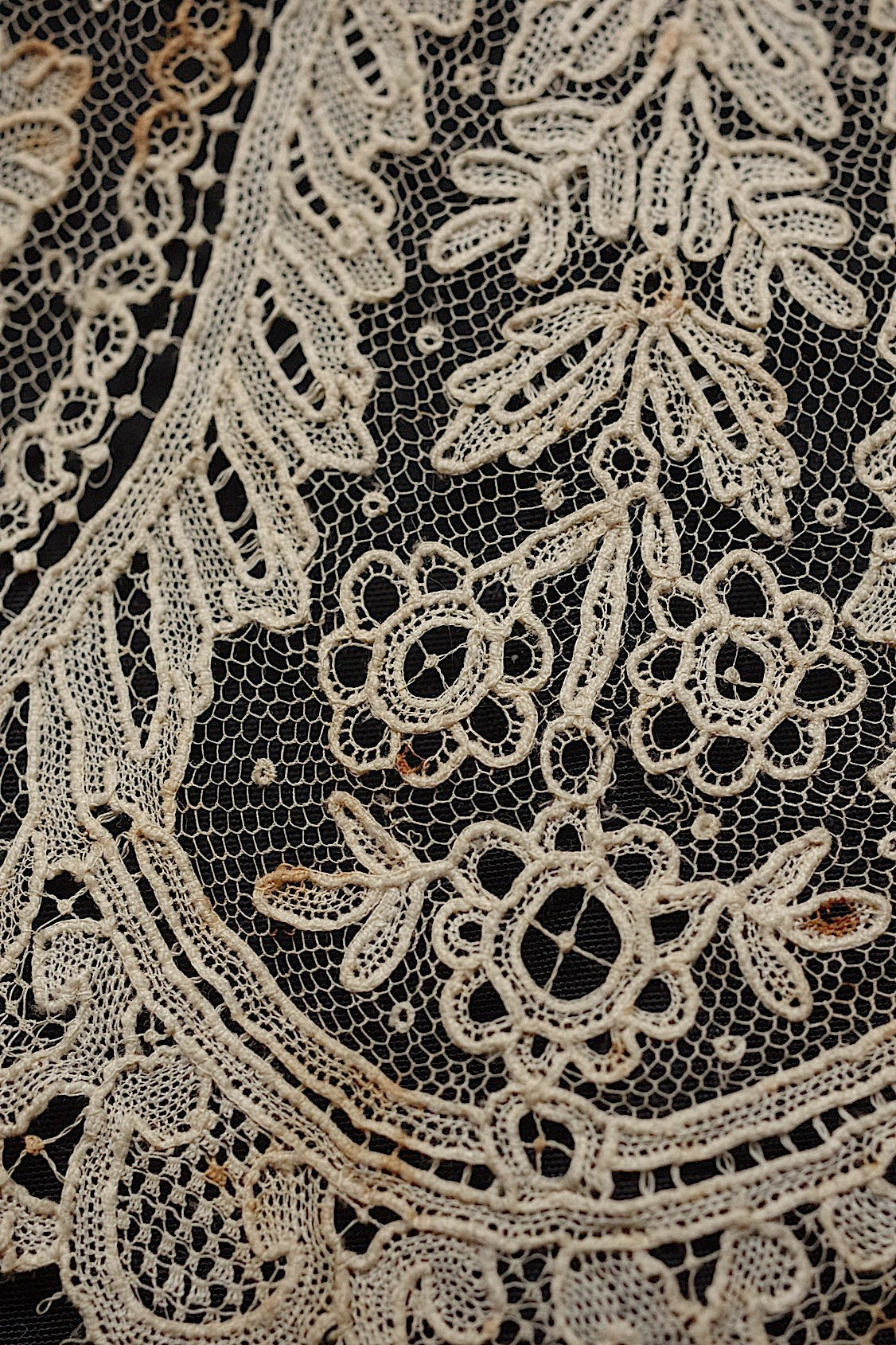 アンティークレース　dentelle antique　襟 .FR a l'epoque