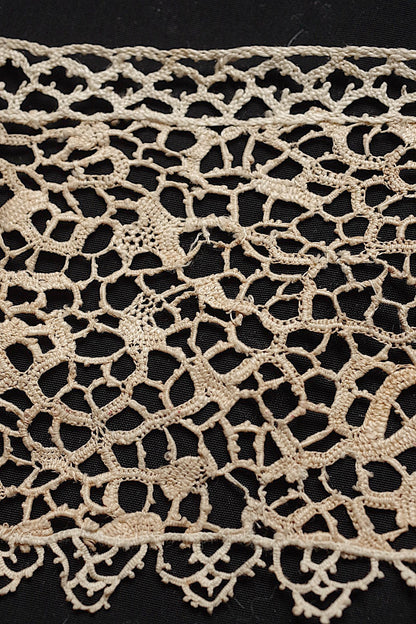 アンティークレース　dentelle antique 215cm ヴニーズ .FR a l'epoque