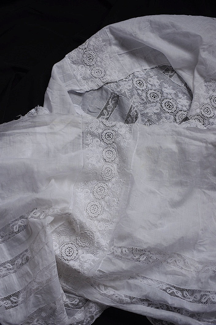 アンティークレース　dentelle ancinne レース生地はぎれ1 .FR a l'epoque