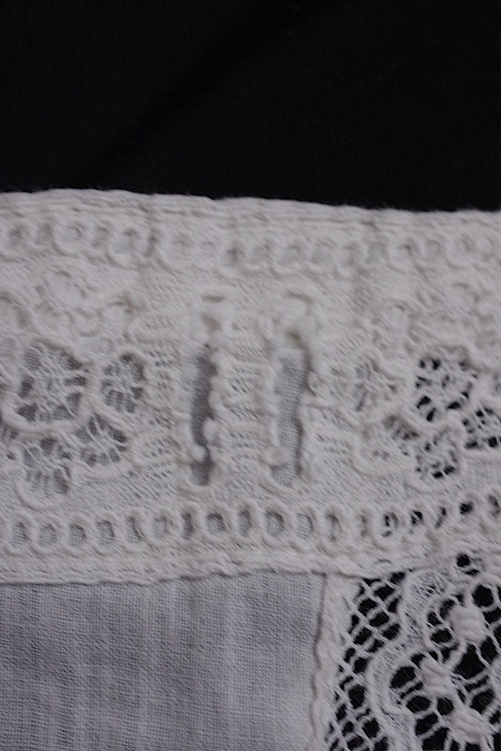 アンティークレース　dentelle ancinne レース生地はぎれ2 .FR a l'epoque