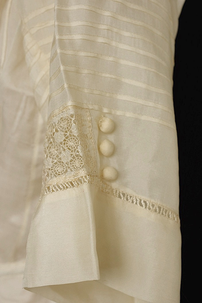 アンティークブラウス　vêtement  antique blouse2 .FR a l'epoque