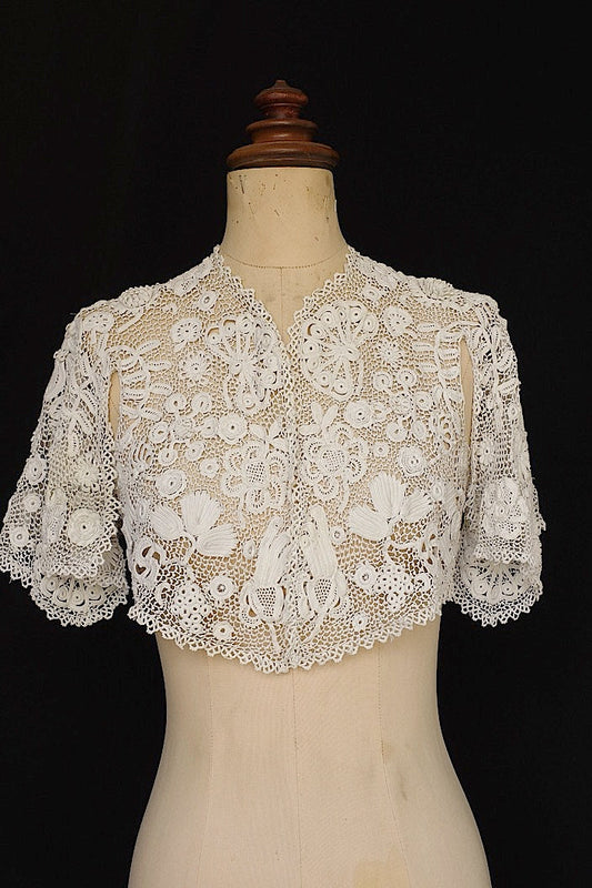 アンティークブラウス　vêtement  antique blouse3 .FR a l'epoque
