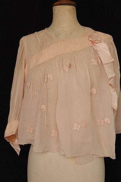 アンティークブラウス　vêtement  antique blouse5 .FR a l'epoque