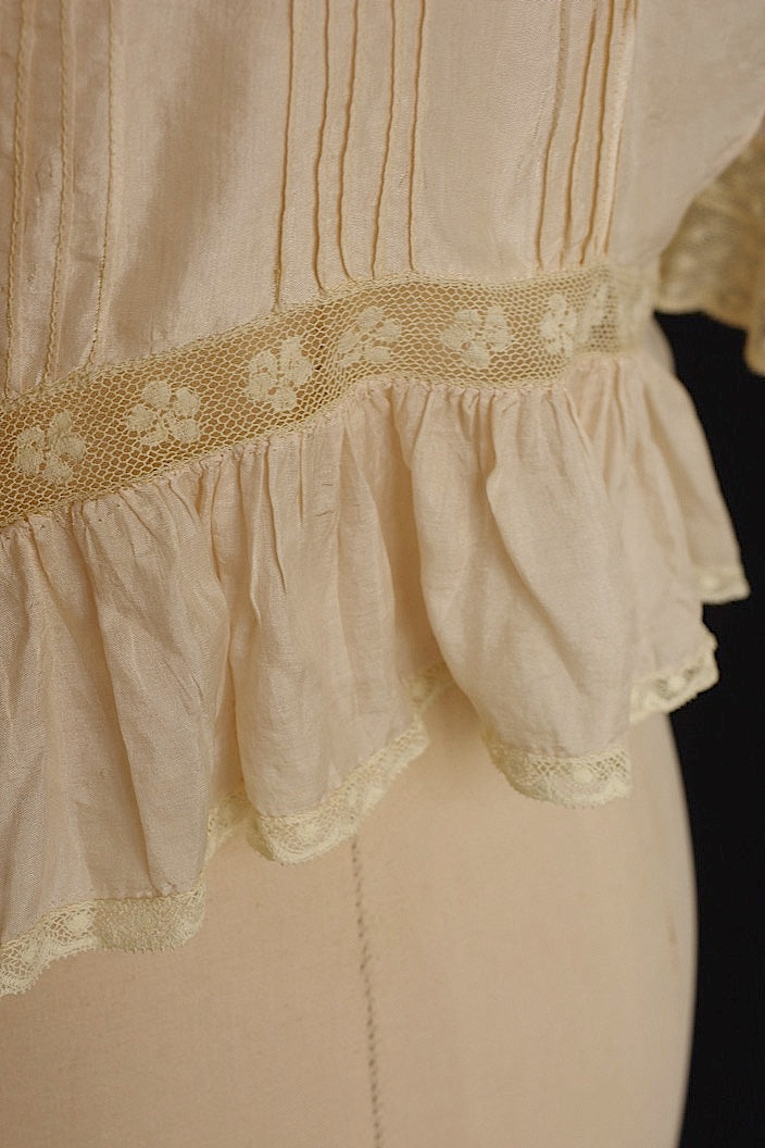 アンティークブラウス　vêtement  antique blouse6 .FR a l'epoque
