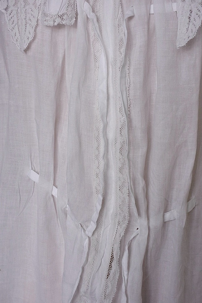 アンティークワンピース　vêtement  antique robe de chambre 1 .FR a l'epoque