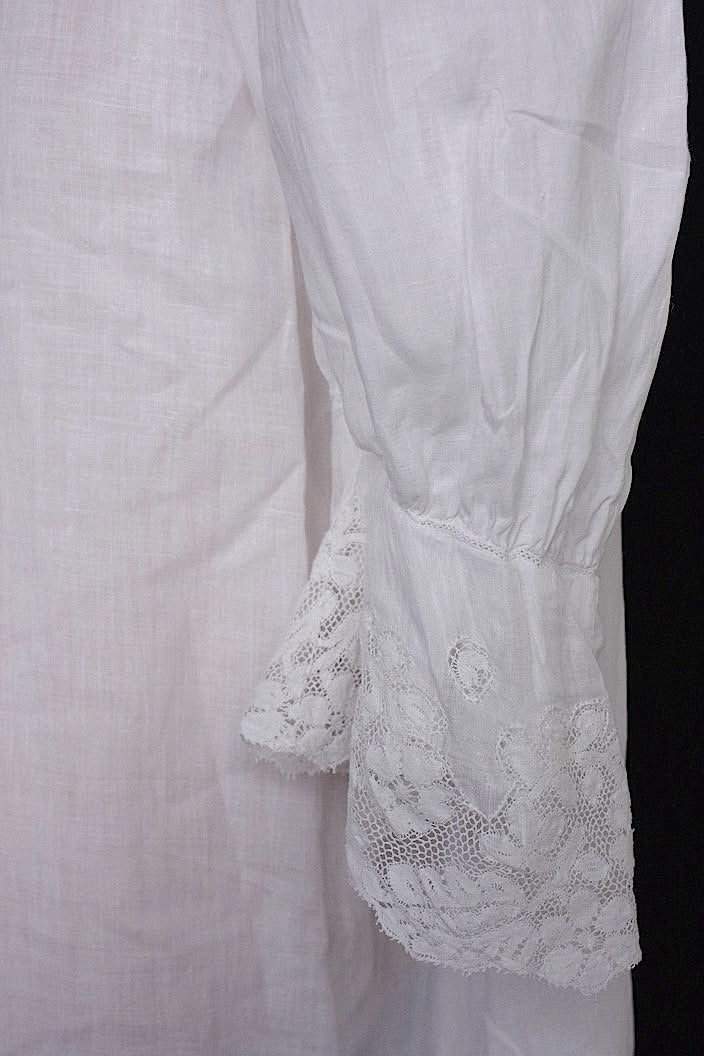 アンティークワンピース　vêtement  antique robe de chambre 1 .FR a l'epoque