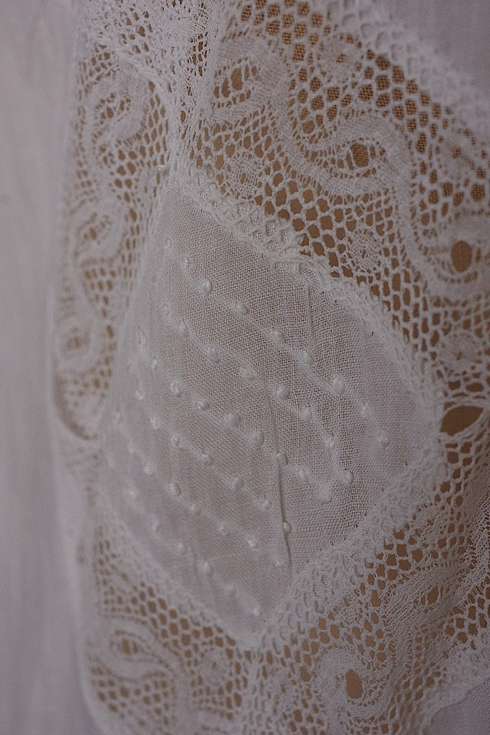 アンティークワンピース　vêtement  antique robe de chambre 3 .FR a l'epoque