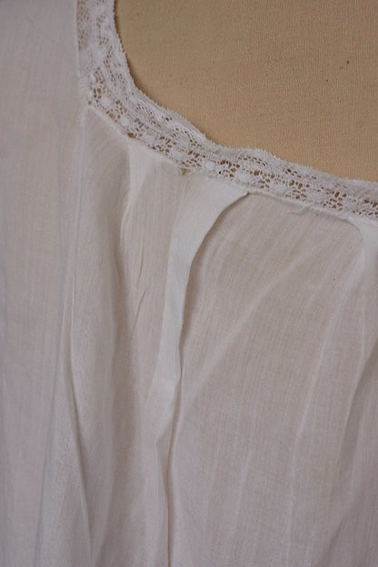 アンティークワンピース　vêtement  antique robe de chambre 3 .FR a l'epoque