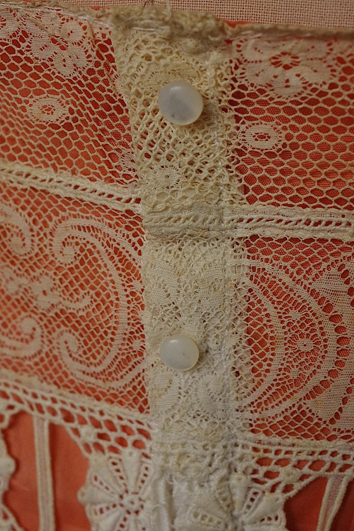 アンティークワンピース　vêtement  antique robe de chambre 4 .FR a l'epoque