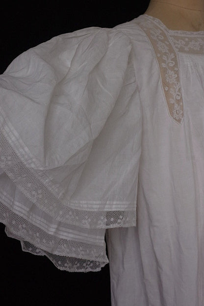 アンティークワンピース　vêtement  antique robe de chambre 5 .FR a l'epoque