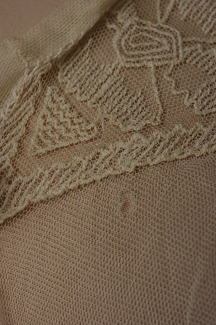 アンティークブラウス　vêtement  antique　レース羽織 .FR a l'epoque