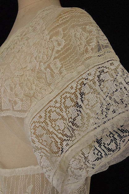 アンティークブラウス　vêtement  antique　レース羽織 .FR a l'epoque