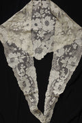 アンティークレース　dentelle ancinne　ショール　ブロンドレース .FR a l'epoque
