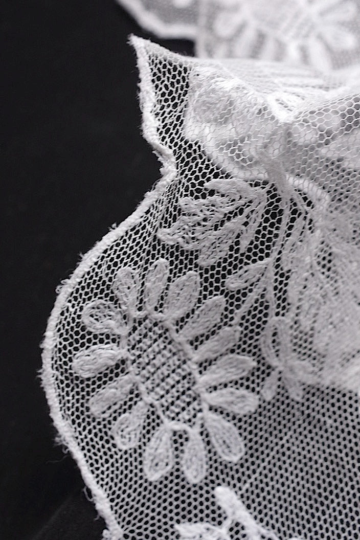 アンティークレース　dentelle ancinne　ショール　 .FR a l'epoque