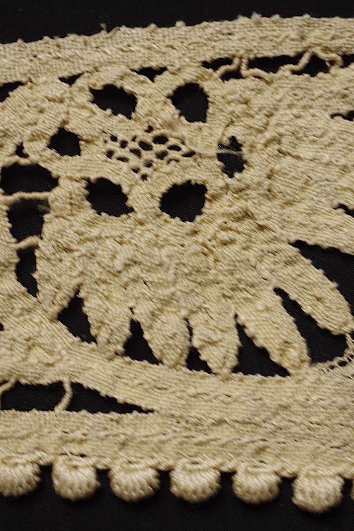 アンティークレース　dentelle ancinne　装飾テープ .FR a l'epoque