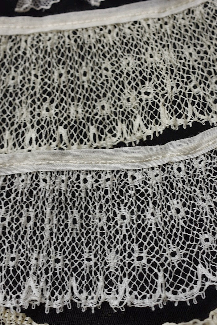 アンティークレース　dentelle ancinne　プリーツレース　14本 .FR a l'epoque