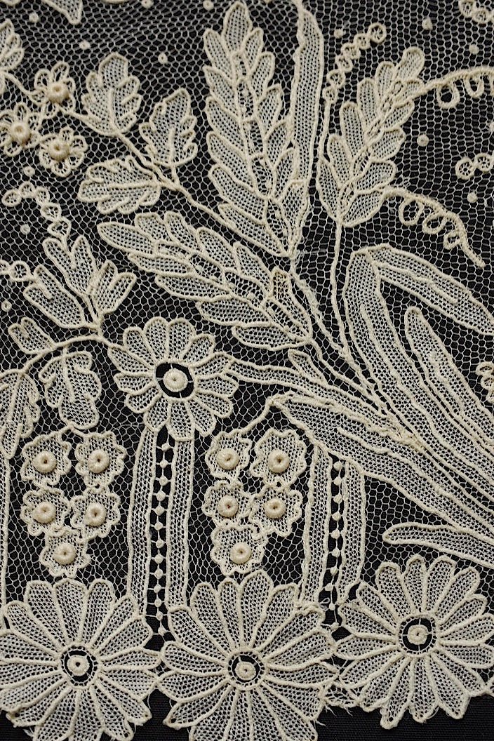 アンティークハンカチ　mouchoir .FR a l'epoque