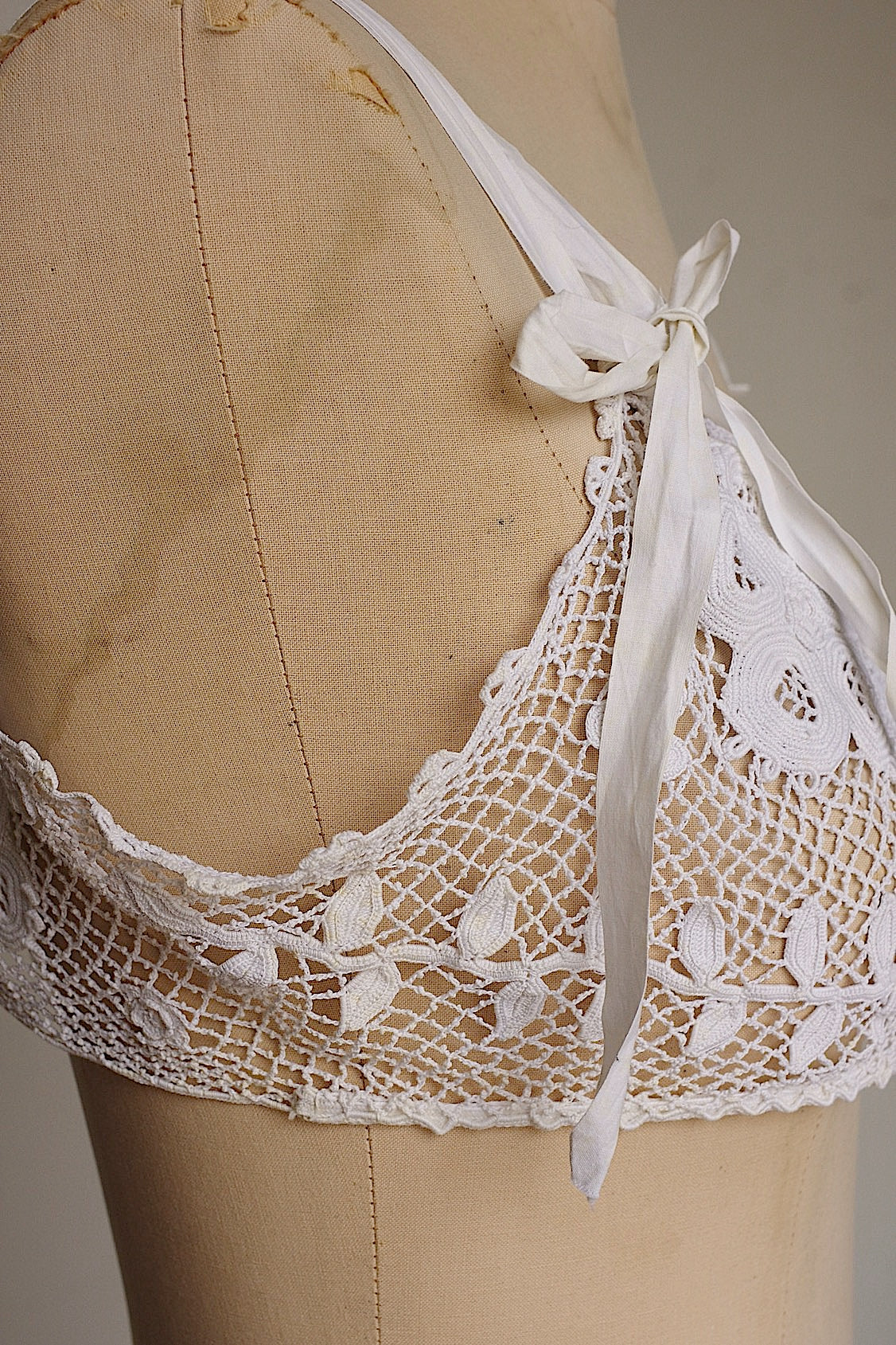 アンティークレース　dentelle ancienne クロシェ top .FR a l'epoque