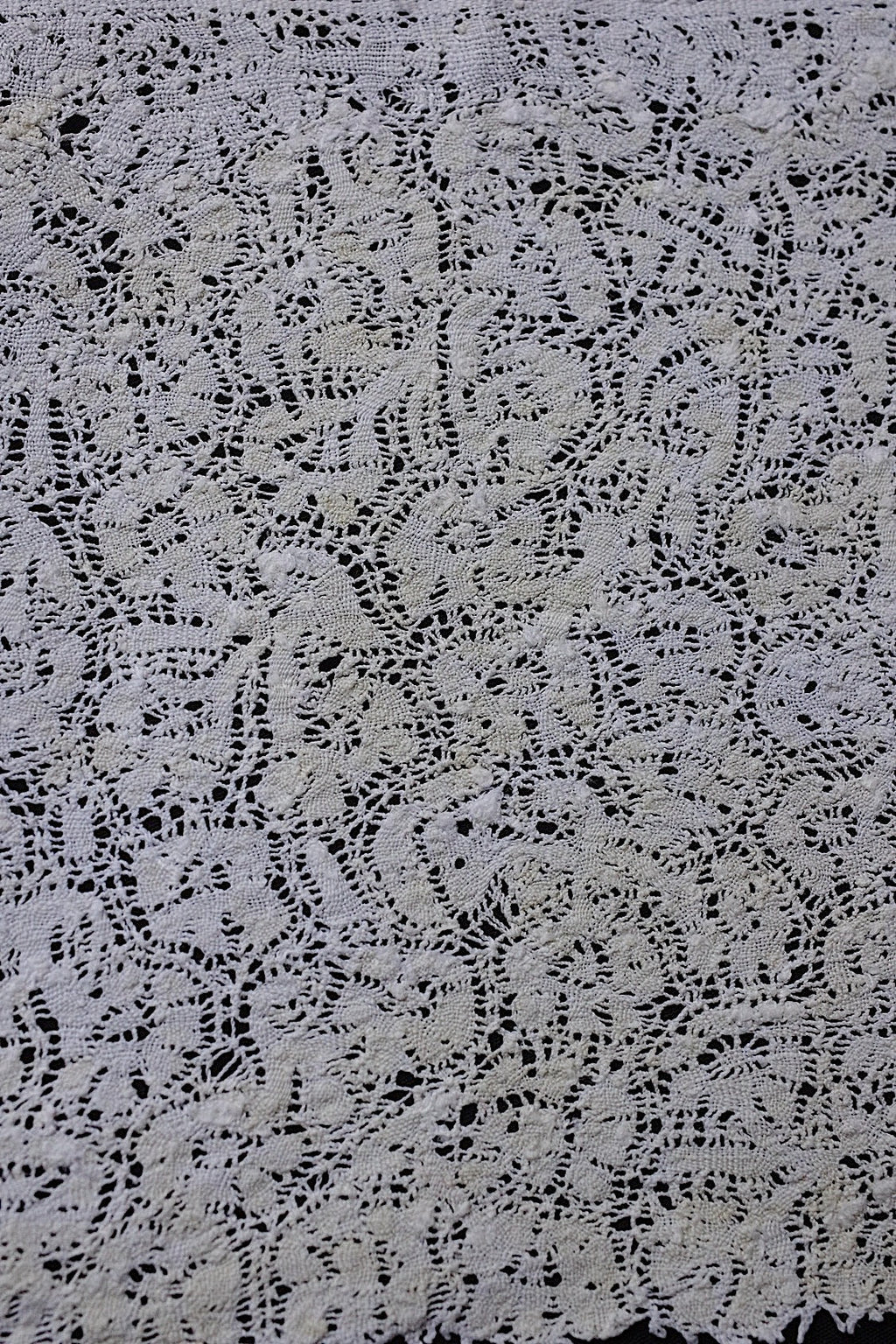 アンティークレース　dentelle ancienne 360cm .FR a l'epoque