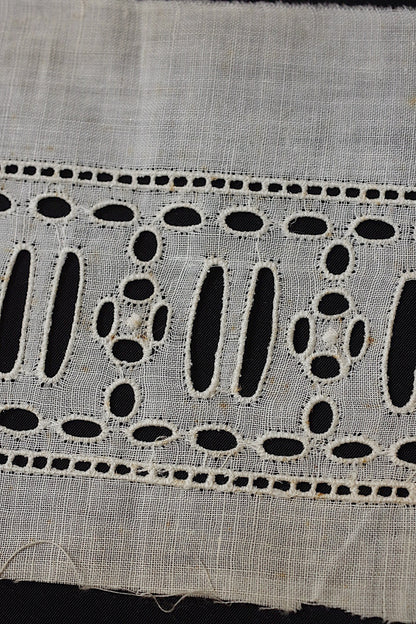 アンティークレース　dentelle ancienne リボン通し　テープ .FR a l'epoque