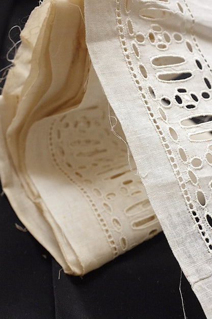 アンティークレース　dentelle ancienne リボン通し　テープ .FR a l'epoque