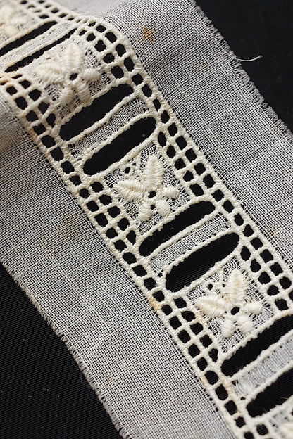 アンティークレース　dentelle ancienne リボン通し　テープ  2種 .FR a l'epoque