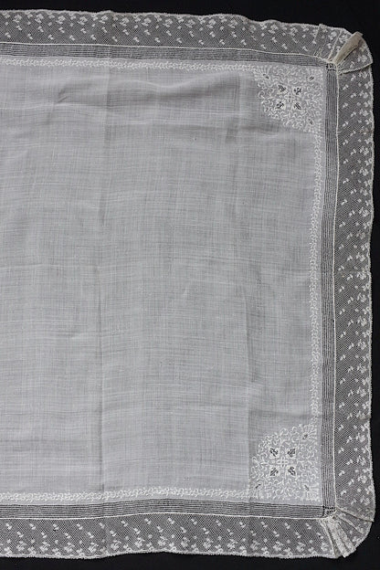 アンティークレースハンカチ　mouchoir  ancien ハンカチ1 .FR a l'epoque