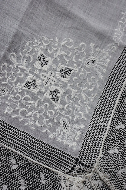 アンティークレースハンカチ　mouchoir  ancien ハンカチ1 .FR a l'epoque