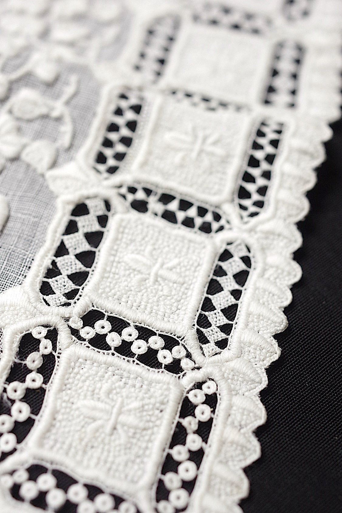 アンティークレースハンカチ　mouchoir  ancien ハンカチ2 .FR a l'epoque