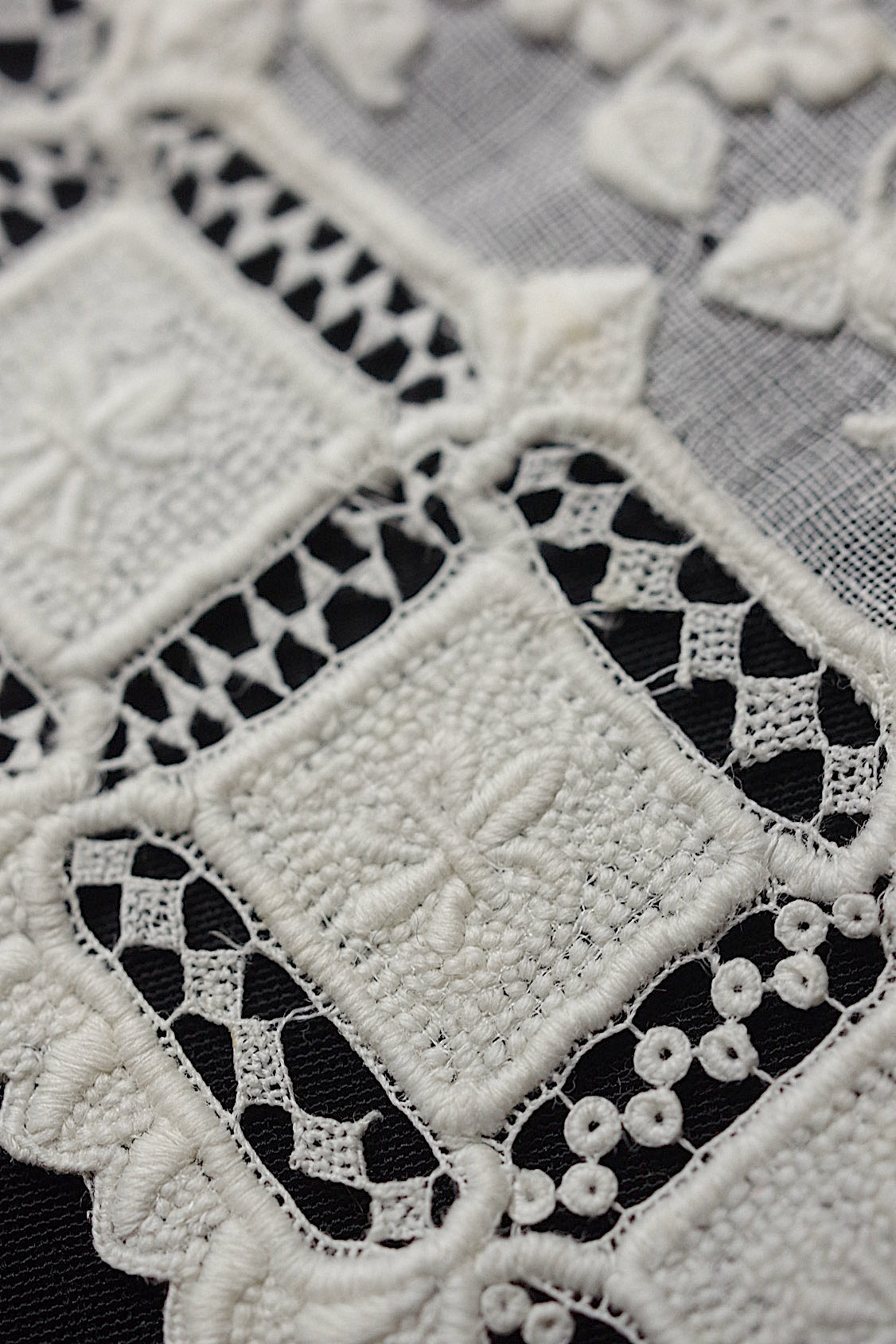 アンティークレースハンカチ　mouchoir  ancien ハンカチ2 .FR a l'epoque