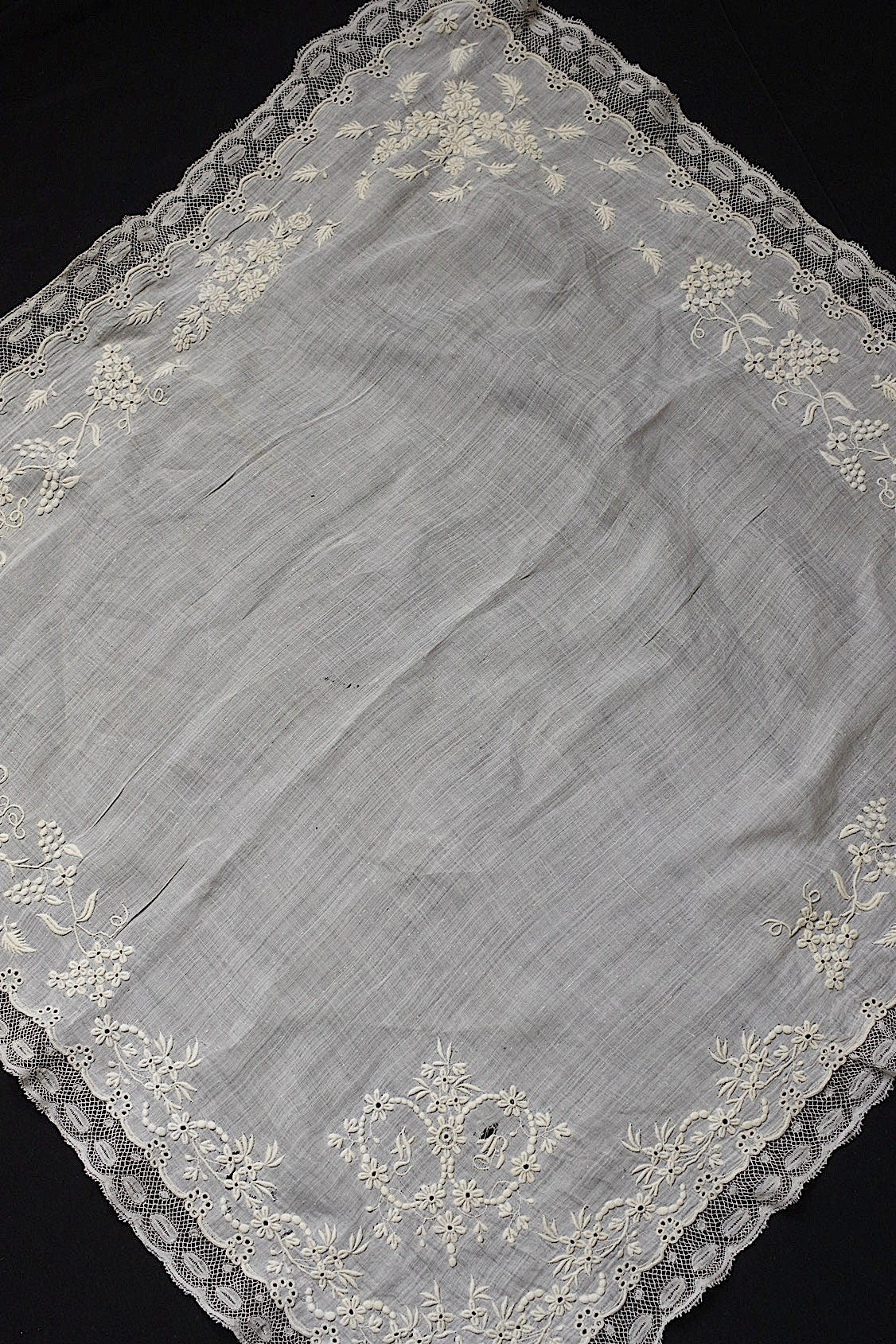 アンティークレースハンカチ　mouchoir ancien ハンカチ3 .FR a l'epoque