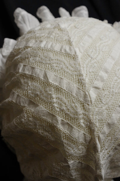 アンティークレース　dentelle ancienne  ボネ .FR a l'epoque