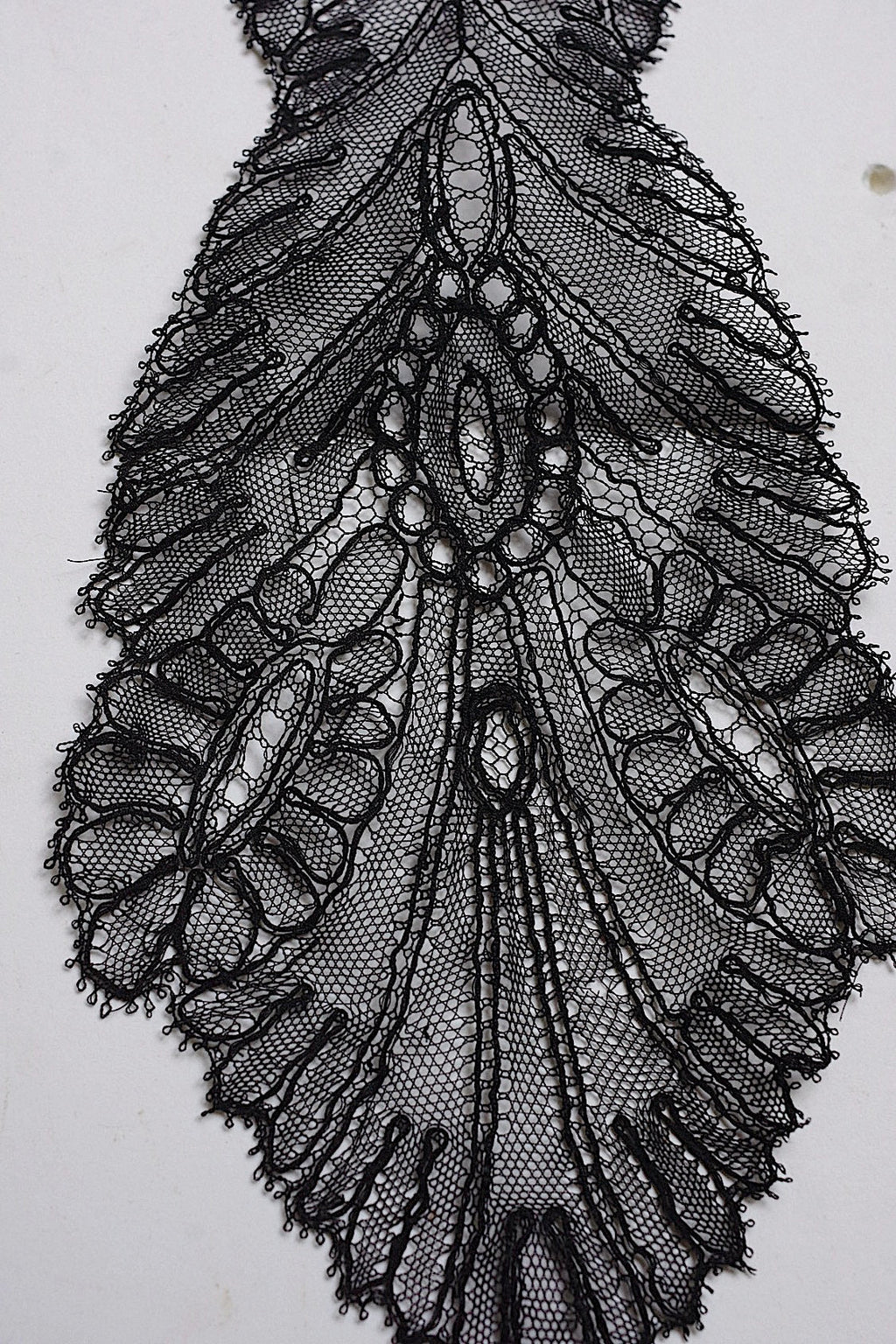 アンティークレース　dentelle  ancienne シャンティイラペット .FR a l'epoque