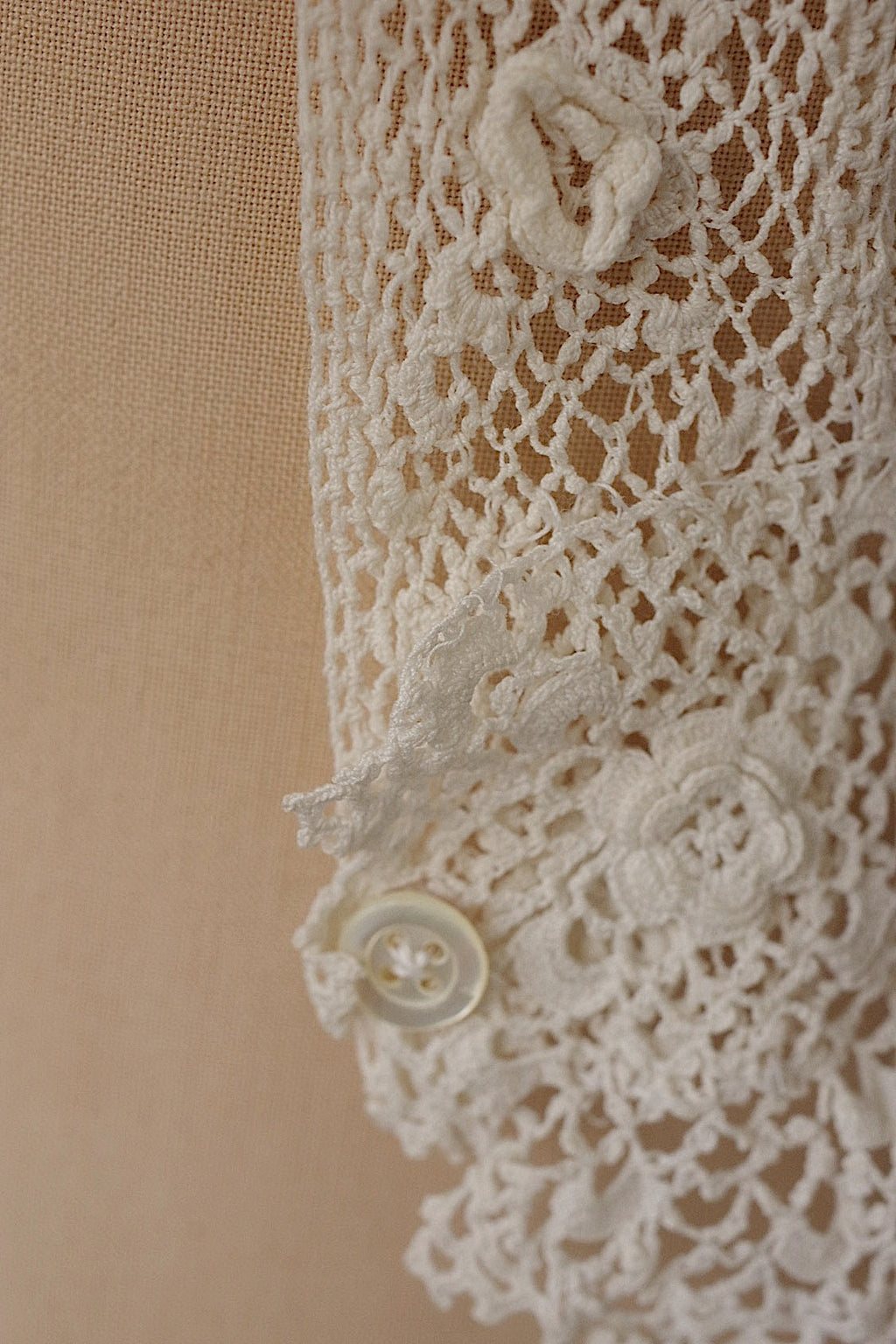 アンティークブラウス　vêtement antique クロシェレーストップ .FR a l'epoque