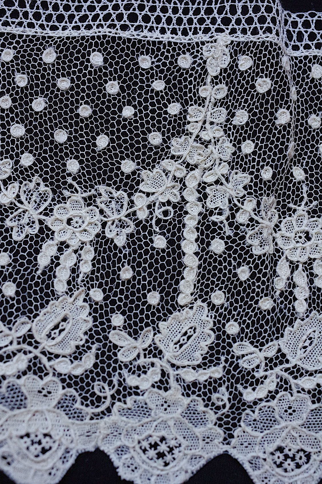 アンティークレース　dentelle ancienne アランソンレース　70cm .FR a l'epoque