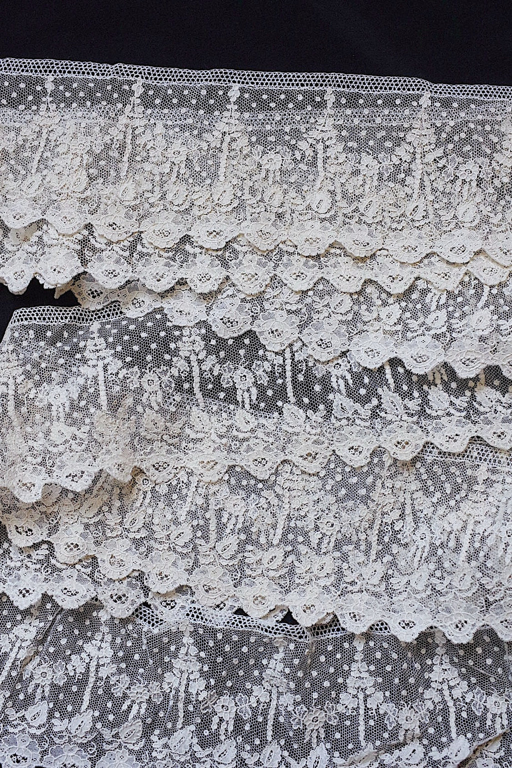 アンティークレース　dentelle ancienne アランソンレース　273cm .FR a l'epoque
