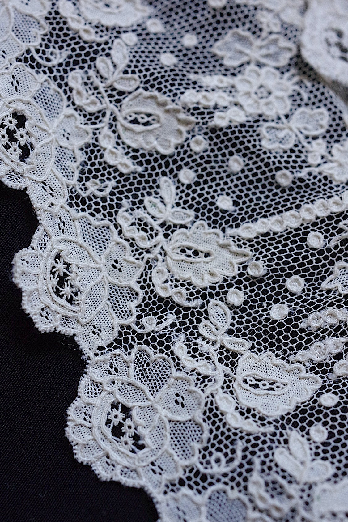 アンティークレース　dentelle ancienne アランソンレース　273cm .FR a l'epoque