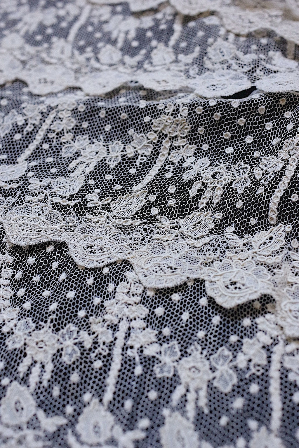 アンティークレース　dentelle ancienne アランソンレース　276cm .FR a l'epoque