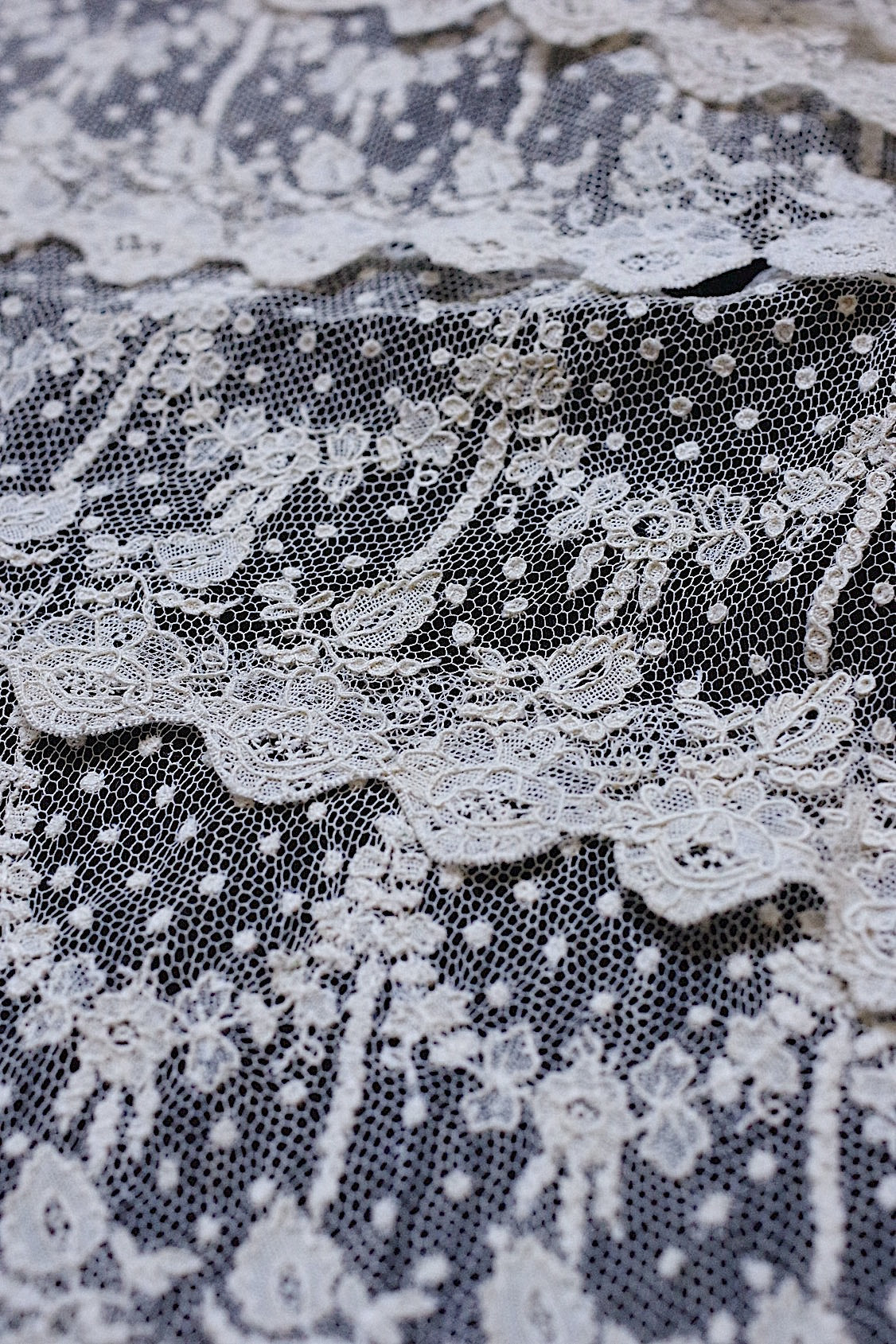 アンティークレース　dentelle ancienne アランソンレース　276cm .FR a l'epoque