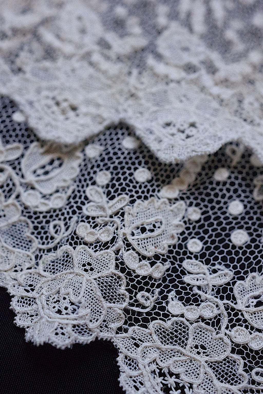 アンティークレース　dentelle ancienne アランソンレース　250cm .FR a l'epoque