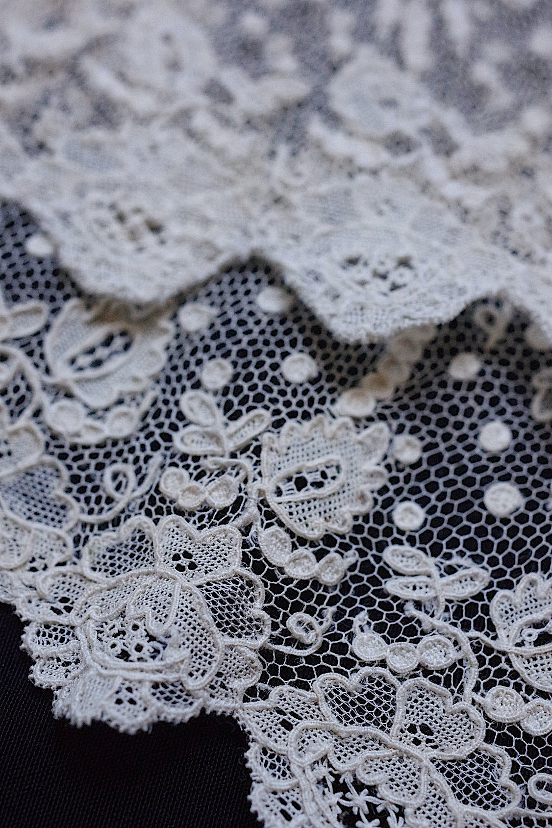 アンティークレース　dentelle ancienne アランソンレース　250cm .FR a l'epoque