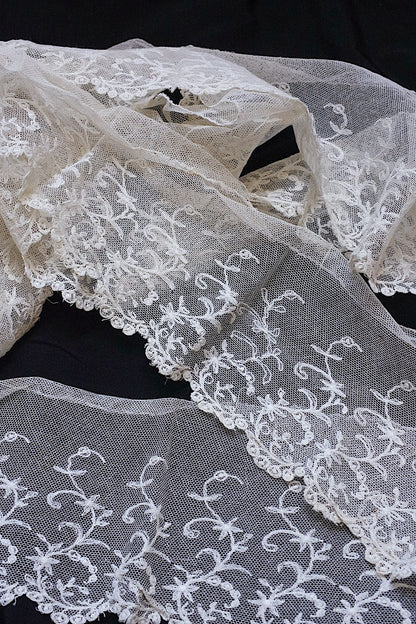 アンティークレース　dentelle ancienne 308cm .FR a l'epoque
