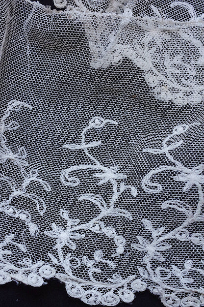 アンティークレース　dentelle ancienne 308cm .FR a l'epoque