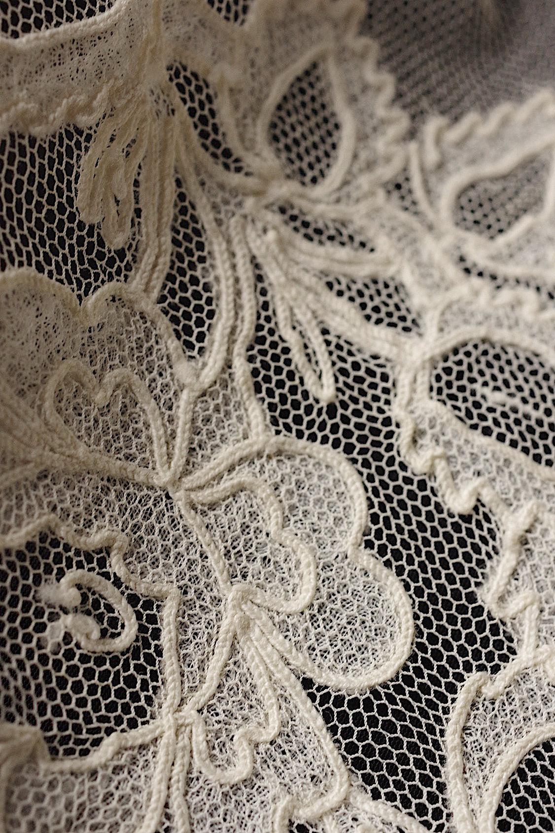 アンティークレース　dentelle ancienne ベール .FR a l'epoque