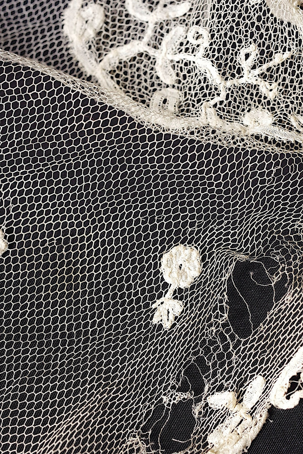 アンティークレース　dentelle ancienne 襟付きケープ＋167cm .FR a l'epoque