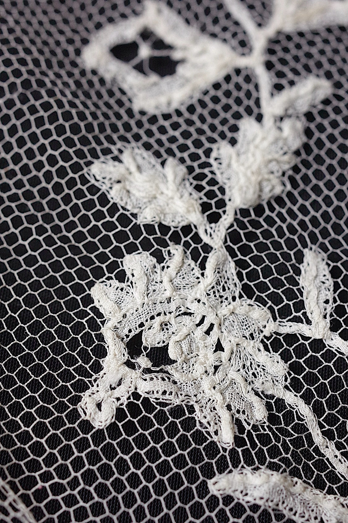 アンティークレース　dentelle ancienne 襟付きケープ＋167cm .FR a l'epoque